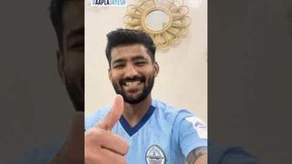 मंडळी, Jayesh has a special message for all of you 🤳#AaplaJayesh #AamchiCity 🔵