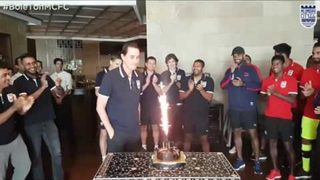 Alexandre Guimaraes celebrates his birthday with the team