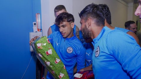 Christmas Festivities at the Islanders' Camp
