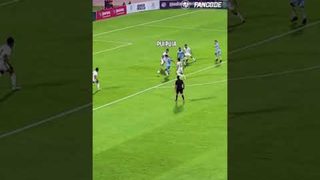 Puipuia's maiden ISL goal👏Watch #ISL12 streaming live on @fancode 📺 #MSCMCFC #AamchiCity 🔵