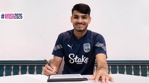 Ayush Chhikara signs contract extension with Mumbai City FC until 2026