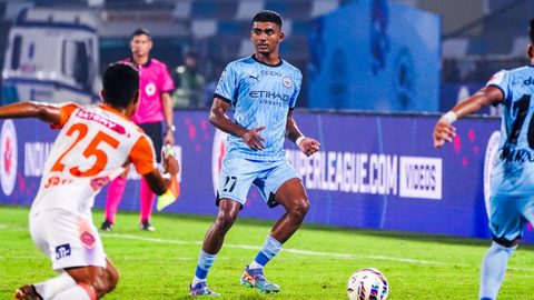 ISL Season 11 Match 6 : Mumbai City 4-2 Kerala Blasters FC