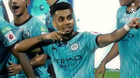 Mumbai never gives up 💪