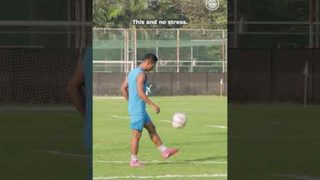 Game on. Stress gone ⚽☮️#MumbaiCity #AamchiCity 🔵