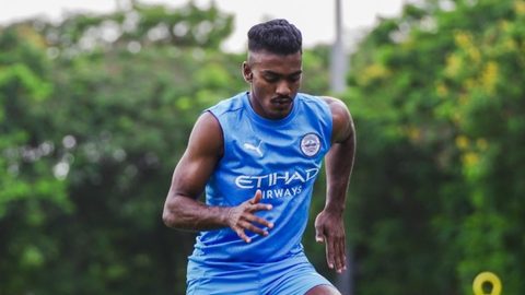 New Colours in Training