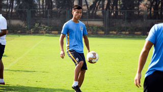 Training ahead of first game in 2020