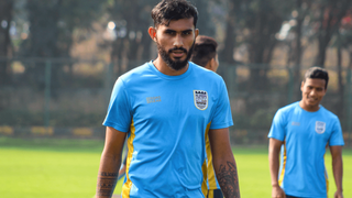 Training ahead of first game in 2020