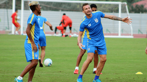 The Islanders train at Guwahati
