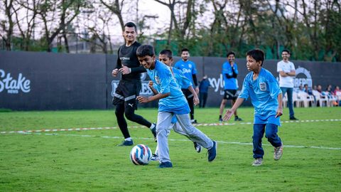 Mumbai City U11s meet the First team players!