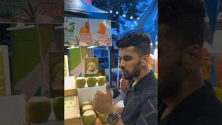 Real paani se aacha Na-real paani hai 😂🌴🥥 #IslandersInThailand #AamchiCity 🔵
