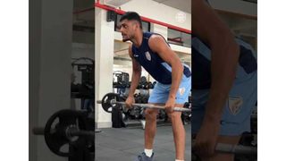 The grind never stops for #TheIslanders 🏋️‍♂️#MumbaiCity #AamchiCity 🔵
