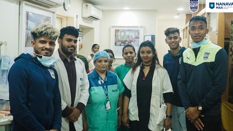 The Islanders' visit to Nanavati Hospital