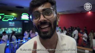 Mehtab & Akash visit the arcade in Kolkata's Mani Square mall | Mumbai City FC