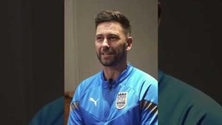 🗣 Des Buckingham Unplugged
