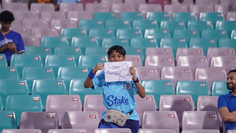 Snaps of our fans at the DY Patil Stadium in the Islanders' ACL clash against Al Hilal SFC