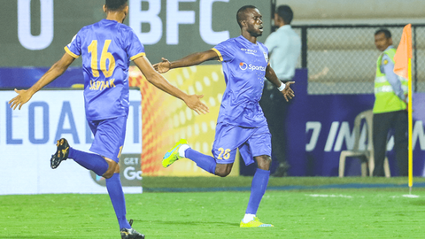 Match 13: Mumbai City FC 2-0 Bengaluru FC