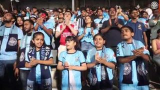 Teaching them young ft. West Coast Brigade 👏 #ISL12 #MCFCSCD #AamchiCity 🔵