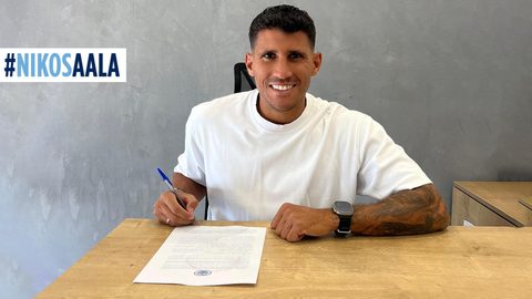 Mumbai City signs Greek striker Nikolaos Karelis