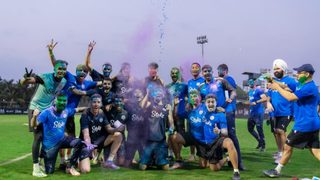 Holi festivites at the Islanders' camp