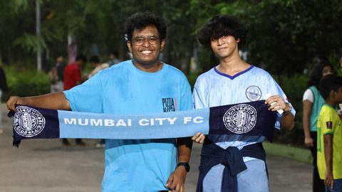 Snaps of our fans at the DY Patil Stadium in the Islanders' ACL clash against Al Hilal SFC