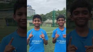 Special gesture by #TheIslanders' U11s to commemorate our 11th Foundation Day 🤩 #Aamch11egacy 🔵