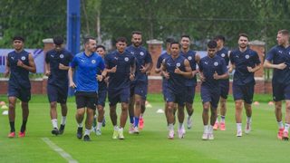 The Islanders training in Bangkok prepping for the new season