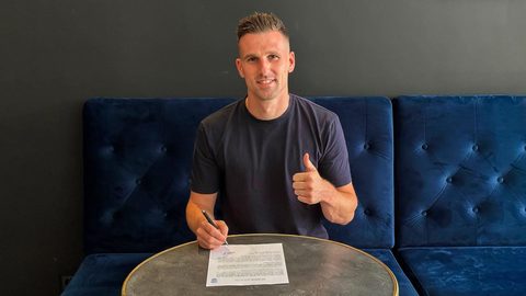 Mumbai City FC confirm signing of Dutch midfielder Yoëll van Nieff