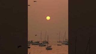 Rise and shine, मुंबई.. a new dawn is upon us! ☀️#MumbaiCity #AamchiCity 🔵