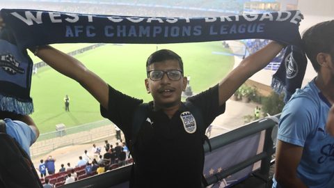 Snaps of our fans at the DY Patil Stadium in the Islanders' ACL clash against Al Hilal SFC