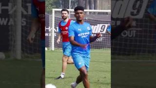Getting in the groove as we count down to #PFCMCFC 💪 #ISL #AamchiCity 🔵
