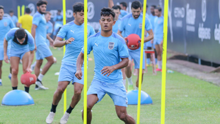 Raynier Fernandes commits future to Mumbai City until 2023