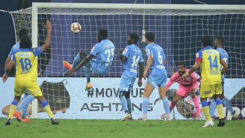 Match 8: Mumbai City FC 2-0 Kerala Blasters FC
