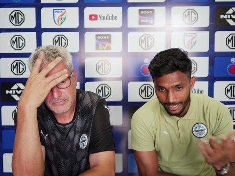 #KBFCMCFC Pre Match Press Conference | Manolo Márquez and Farukh Choudhary