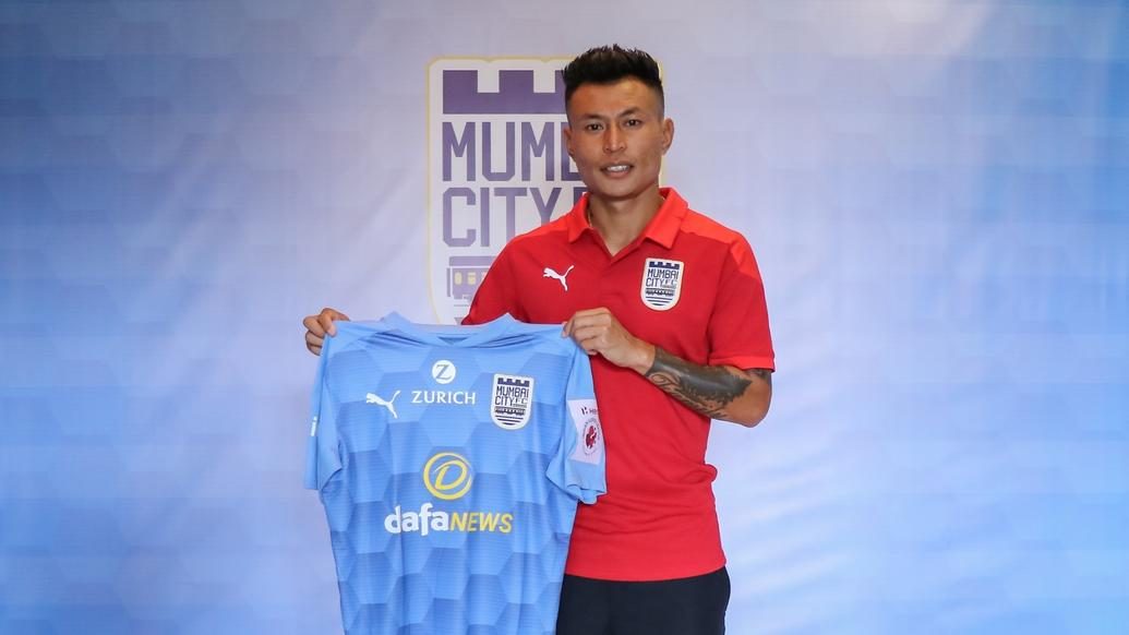 Mumbai City sign Jackichand Singh from Jamshedpur FC; Farukh Choudhary moves the other way