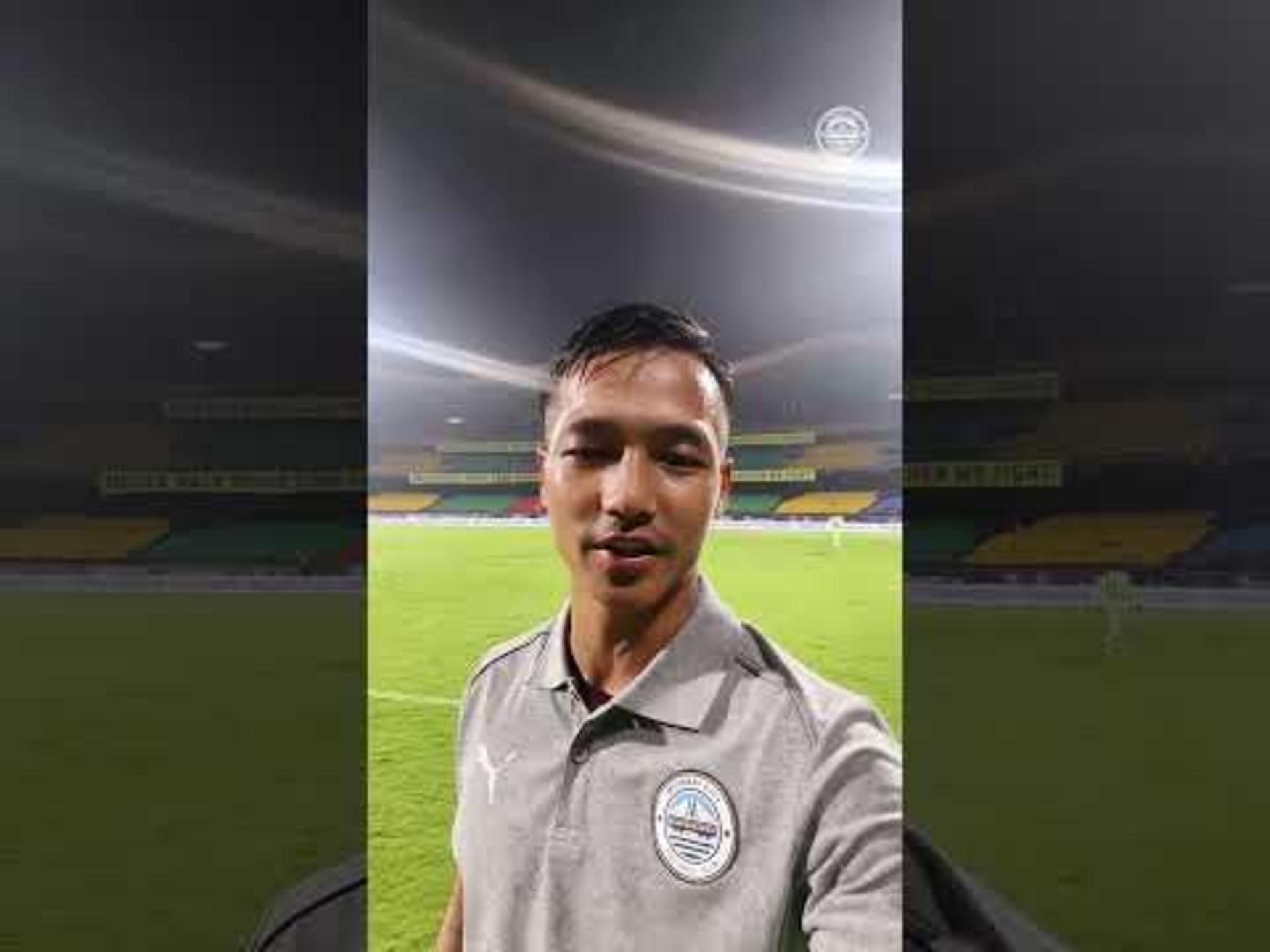 the-skipper-has-a-special-message.Click to read full article.